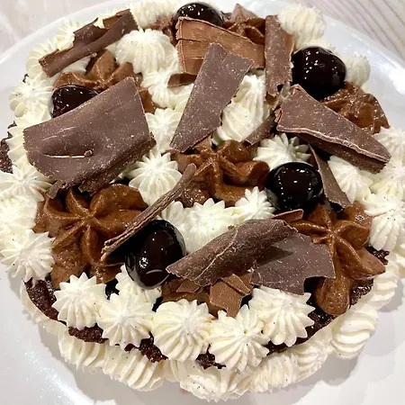 Bed & Breakfast De La De La Croix Avec Piscine Et Parking A 4 Minutes De L'a26