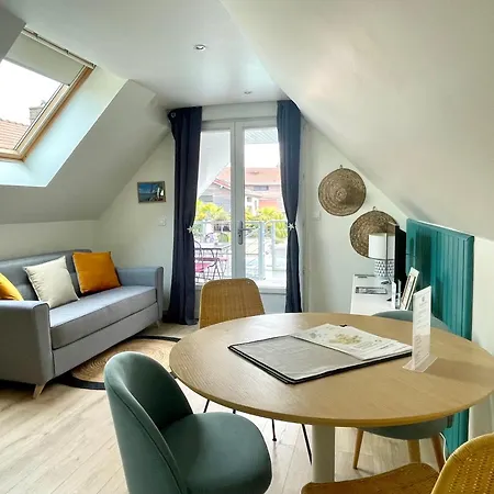 De La De La Croix Avec Piscine Et Parking A 4 Minutes De L'a26 3* Villechétif