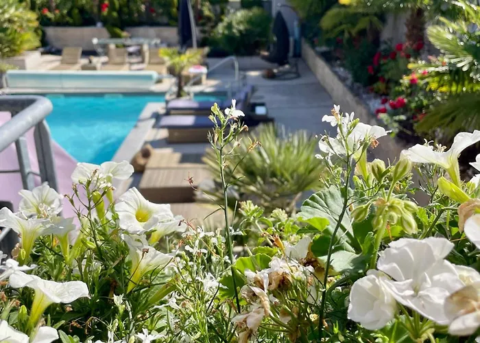 De La De La Croix Avec Piscine Et Parking A 4 Minutes De L'a26